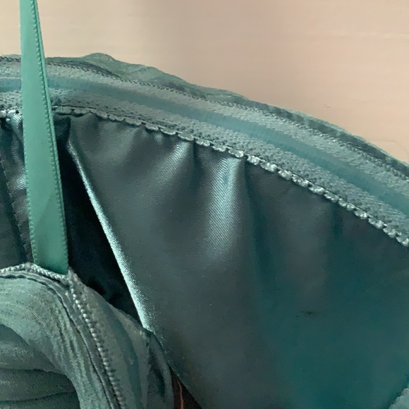 BCBGMAXAZRIA woven dress chiffon NWT size 6 color canton - Picture 11 of 12